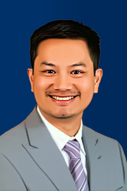 Minh Huynh Headshot