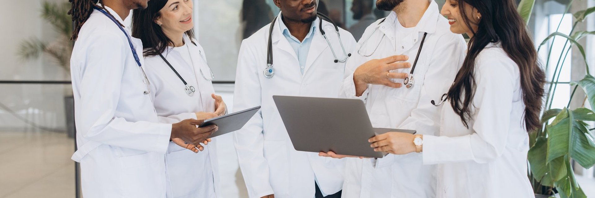 Evidence-based oncology regimen detail view